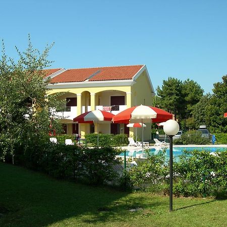 Villaggio Borgo dell'Ulivo Bibione Esterno foto