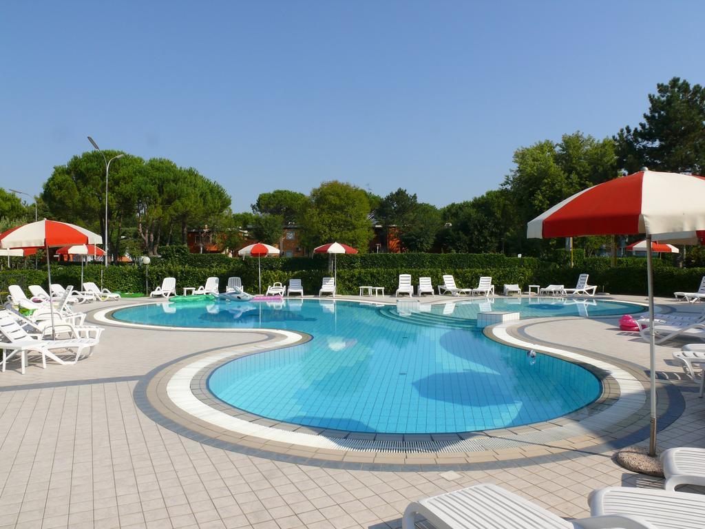Villaggio Borgo dell'Ulivo Bibione Esterno foto